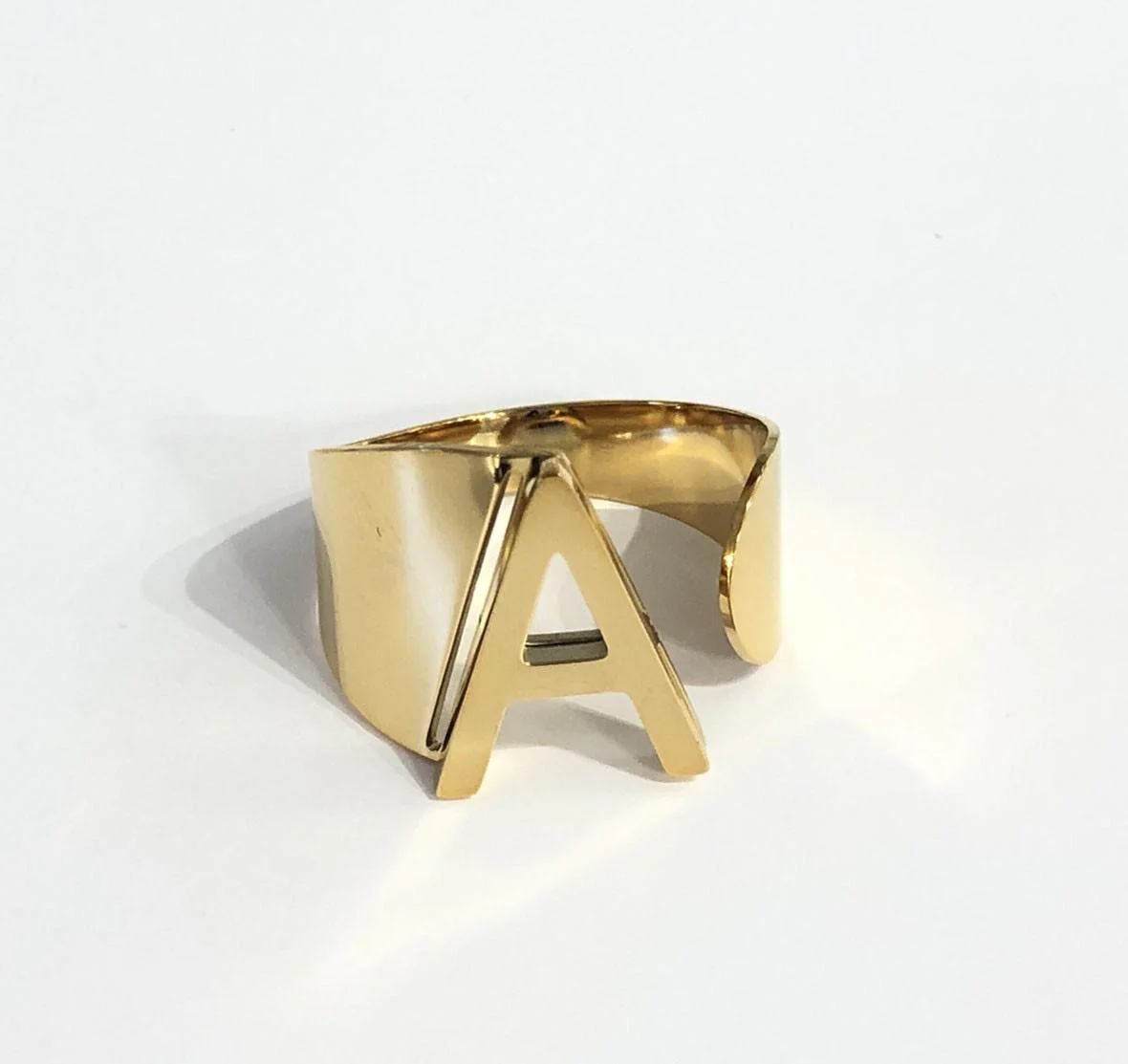 Anillo personalizado letter | Scar