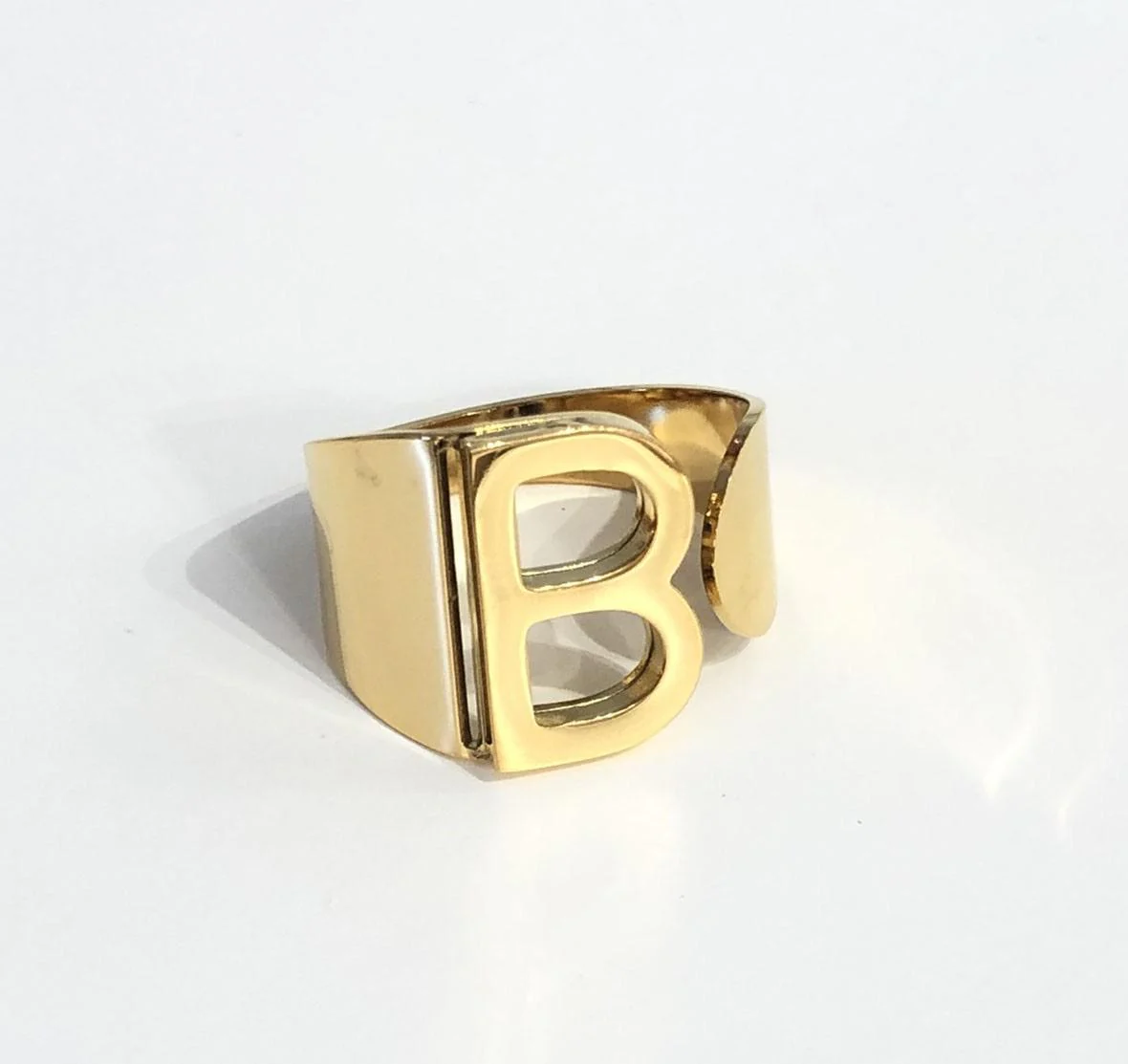 Anillo personalizado letter | Scar - Image 2