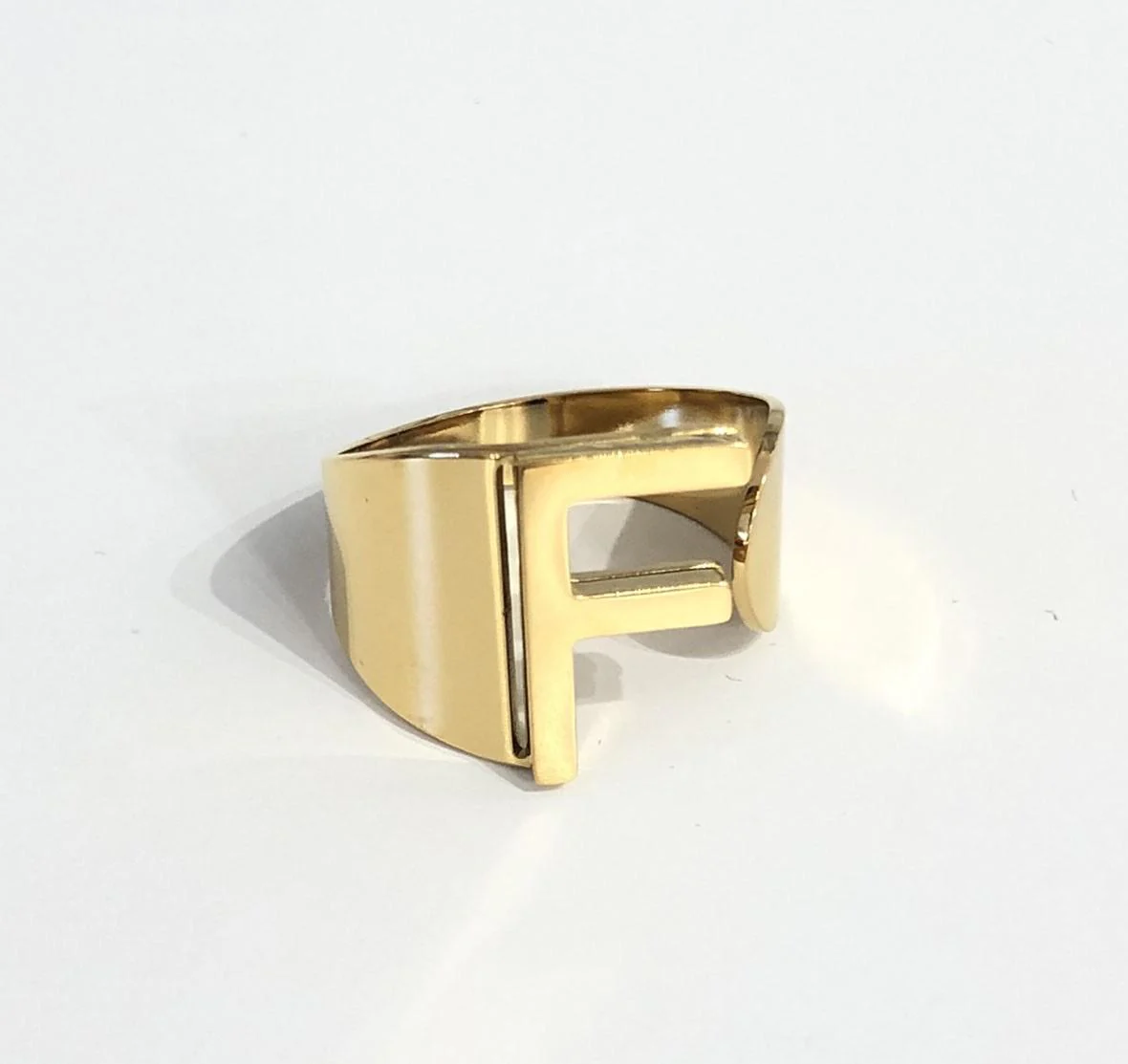Anillo personalizado letter | Scar - Image 6