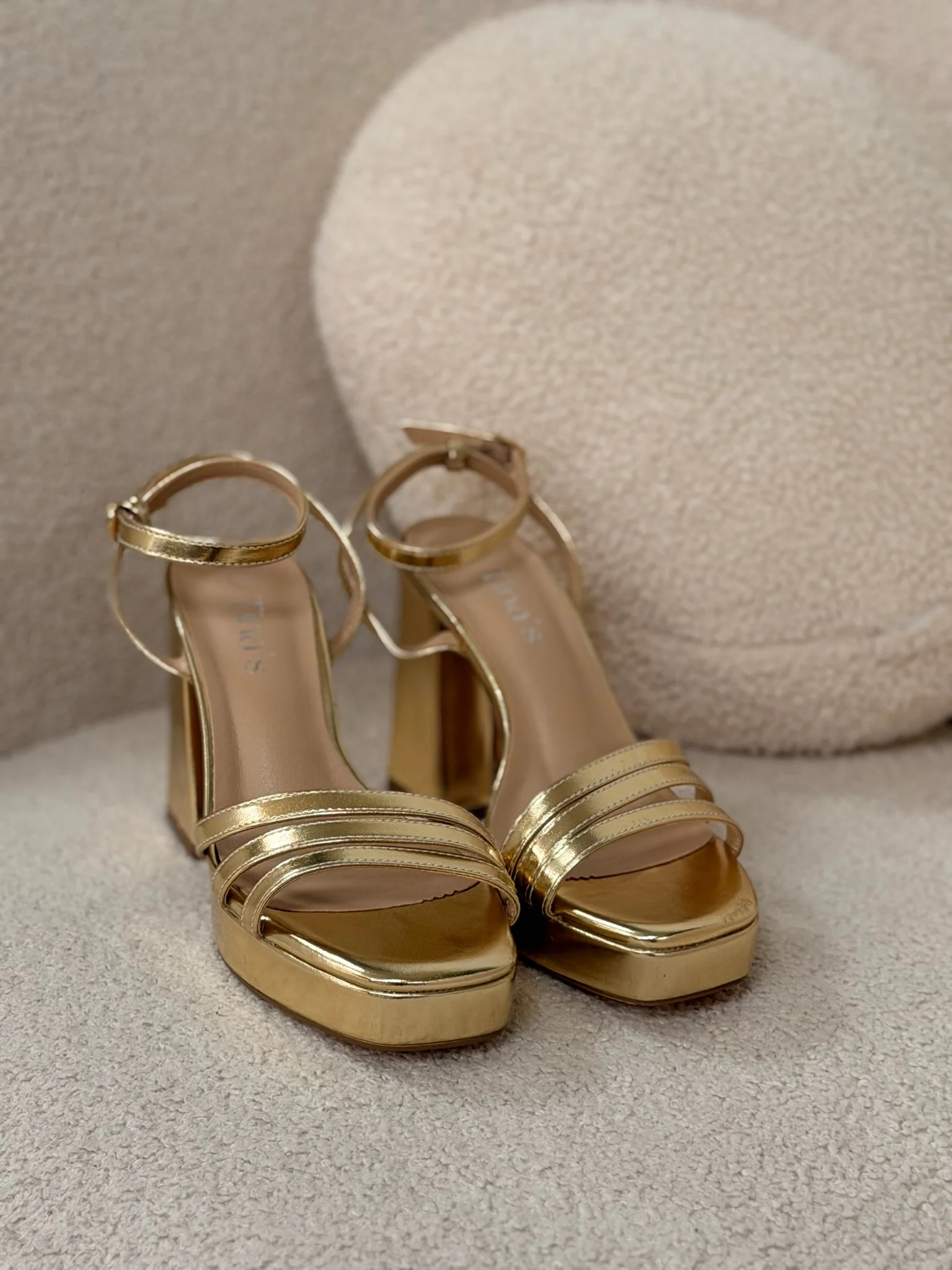 Sandalia Invitada Gold | Nuit - Image 3