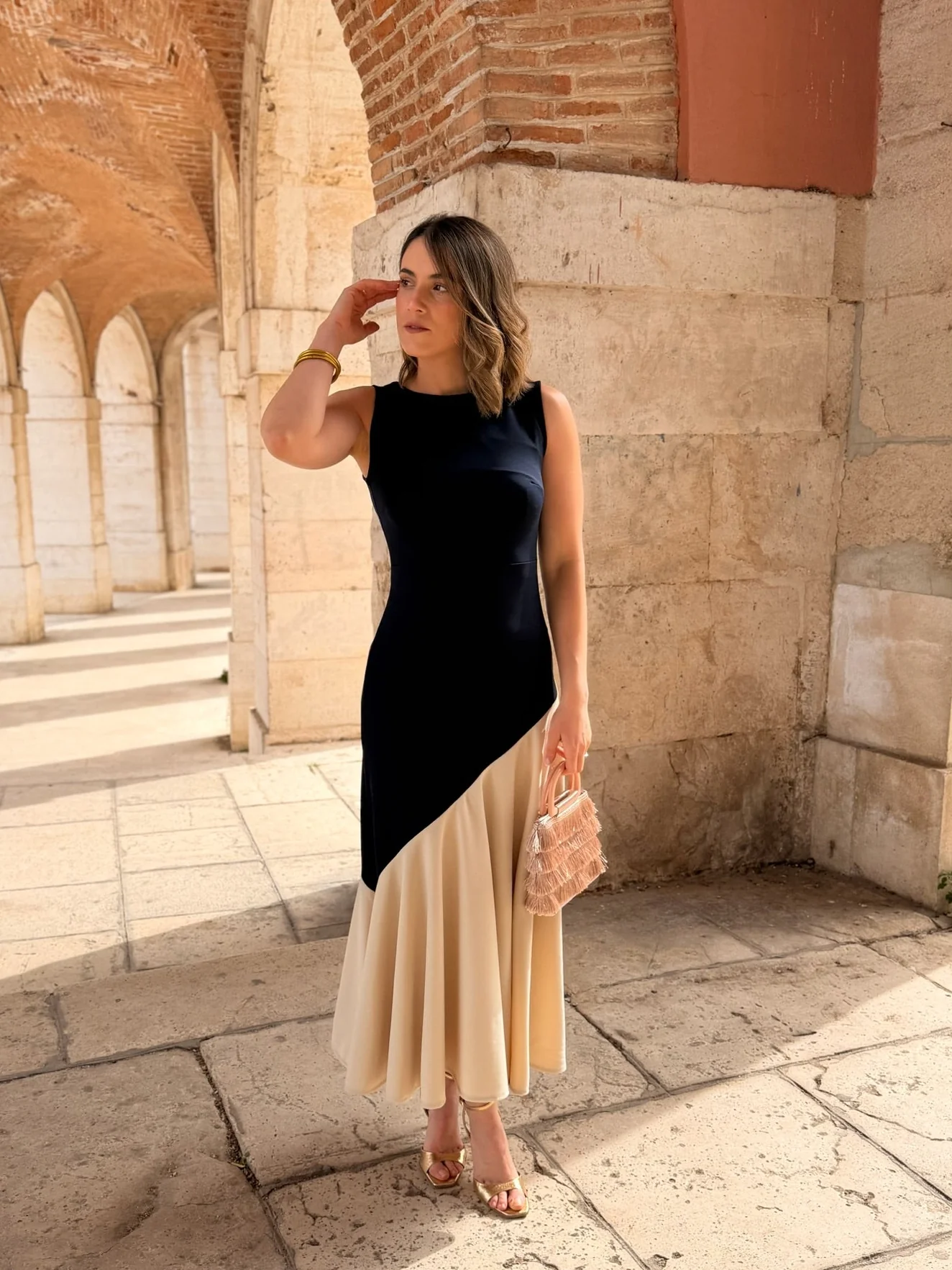 Vestido azul marino y beige| Aurelia - Image 2